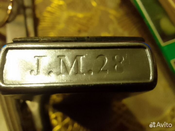 Зажигалка бензиновая винтажная