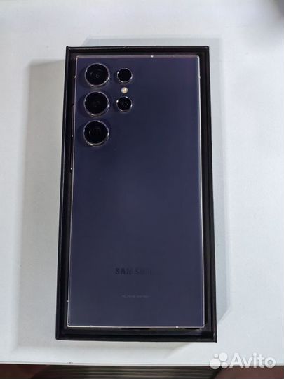 Samsung Galaxy S24 Ultra, 12/256 ГБ