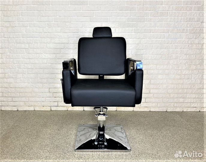 Парикмахерское кресло Praga, с откидной спинкой