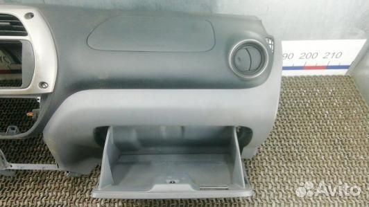 Панель приборов (торпедо) toyota RAV 4 ZCA2 (DBR04