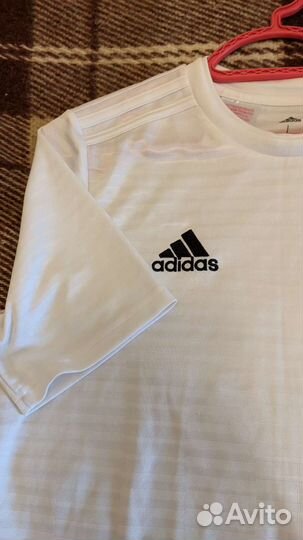Футболка на мальчика adidas