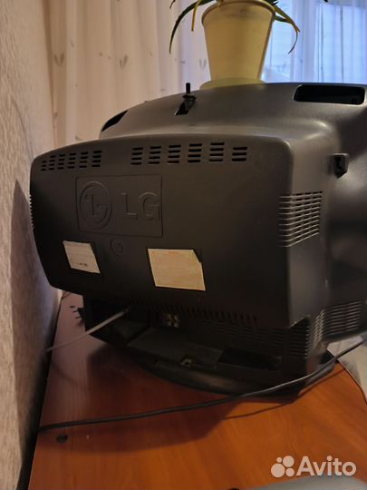 Телевизор LG Hexaport