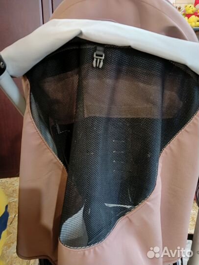 Прогулочная коляска трость