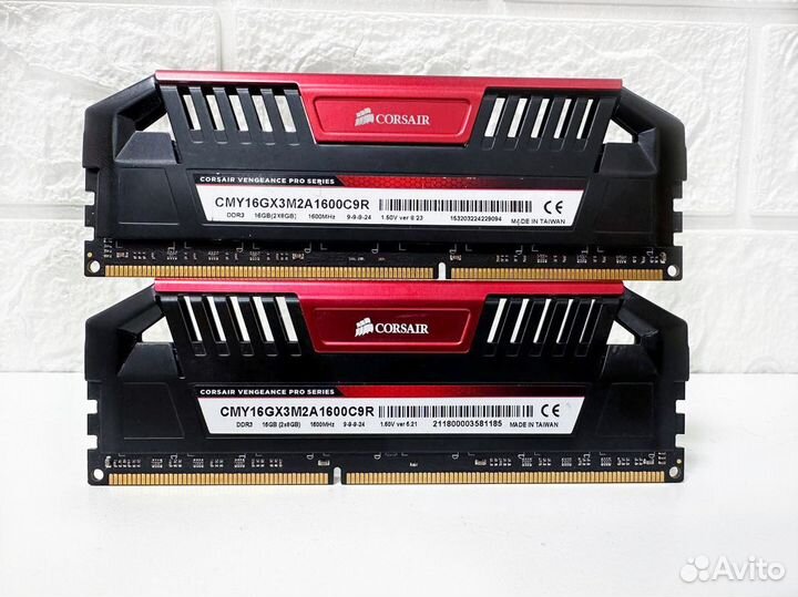 DDR3 16Gb (8Gbx2) 1600MHz Corsair Vengeance Pro