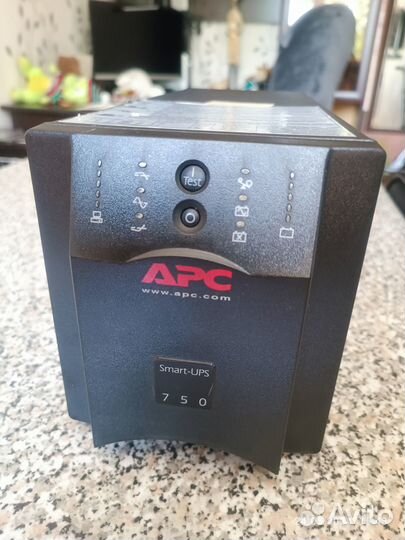 Ибп APC SMART UPS 620, 750