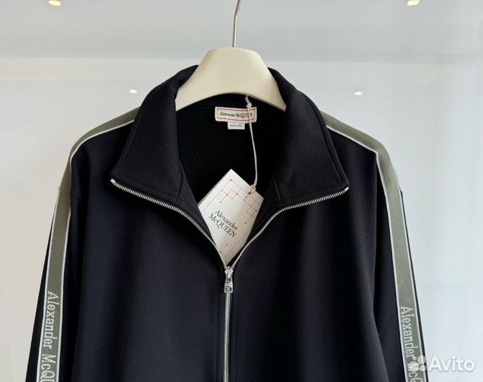 Спортивный костюм Alexander Mcqueen