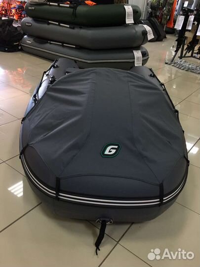 Лодка пвх Gladiator E330 Pro серая