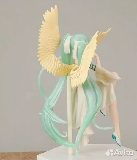 Фигурка аниме хатсуне мику ангел