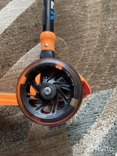 Самокат детский трехколесный