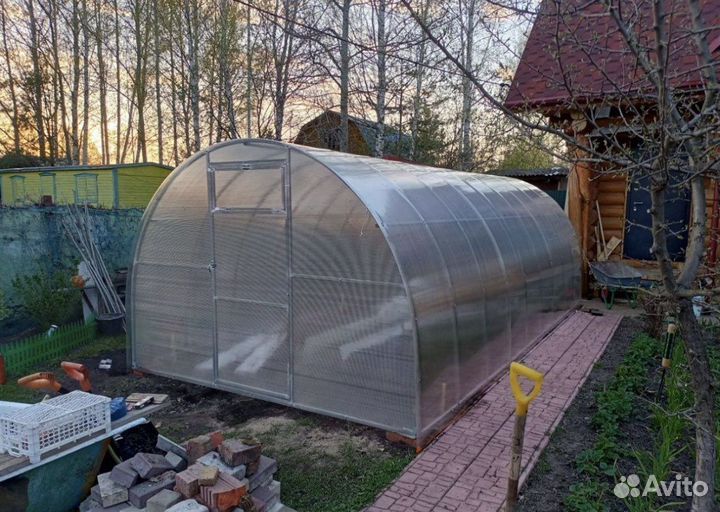 Теплица усиленная / Парник