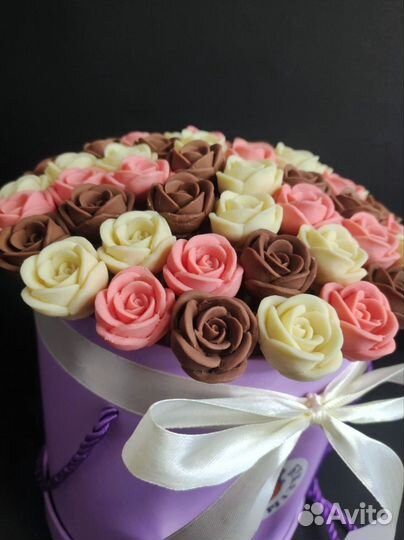 Шоколадные Розы - 51 шт в Шляпной Коробке