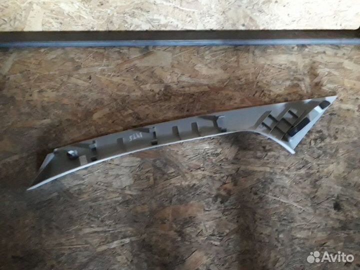 Обшивка стойки Peugeot Partner B9 DV6 9HZ 2010