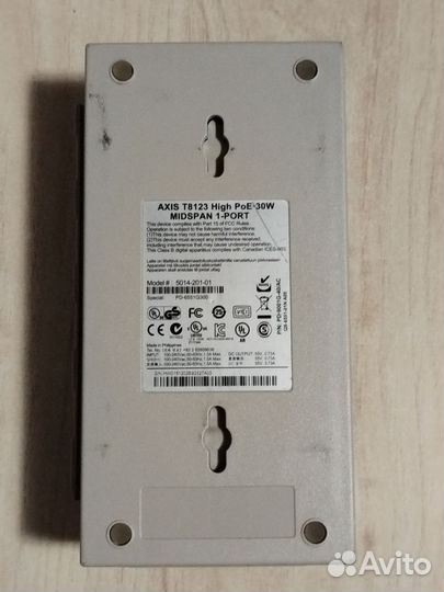 Сетевая видеокамера Axis с POE инжектором