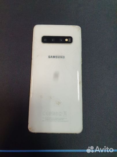 Samsung Galaxy S10, 8/128 ГБ