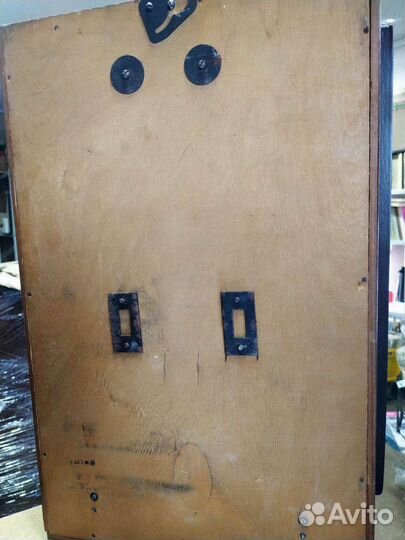 Часы настенные янтарь с боем