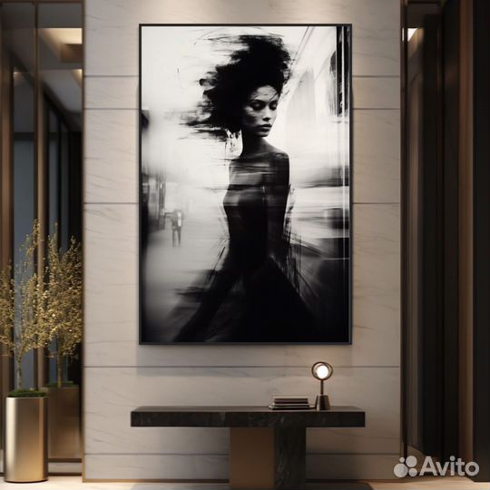 Интерьерная чёрно-белая картина девушка Примерка