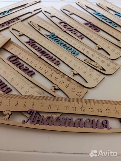 Линейки и пеналы