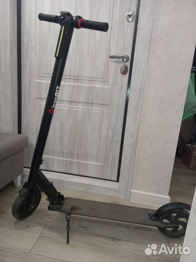 Электросамокат iconbit