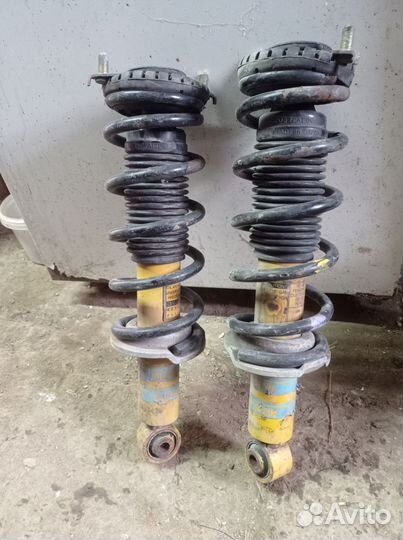 Стойки задние Субару Форестер