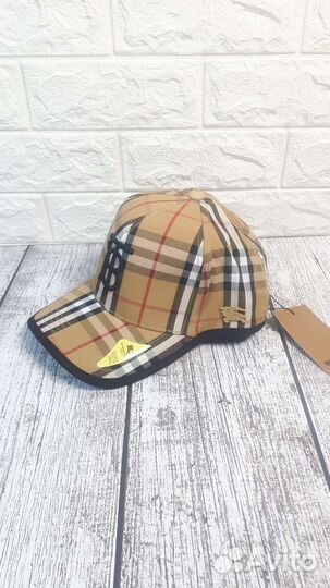 Бейсболка Burberry