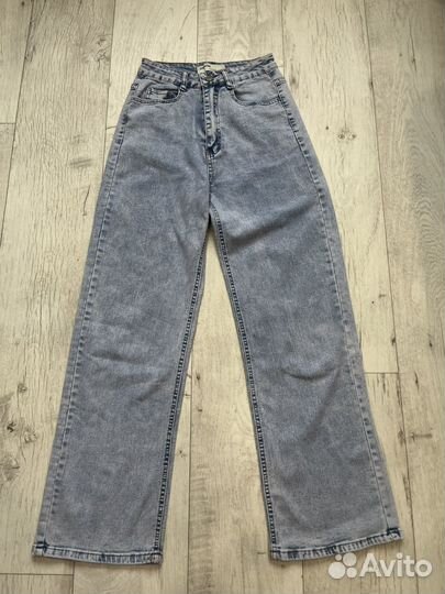 Джинсы