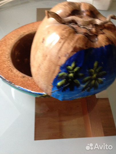 Шкатулка-кокос