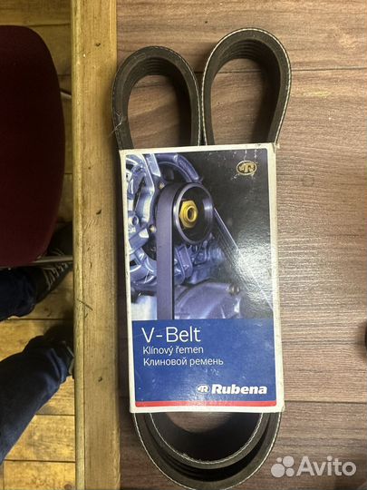 Клиновой ремень 6р1054