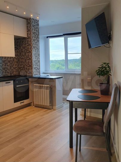 2-к. квартира, 39 м², 2/6 эт.