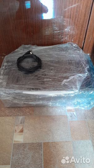 Цветной лазерный принтер epson б/у
