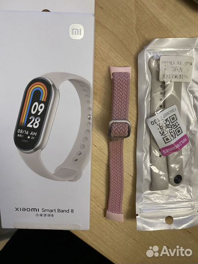 Зарядка и ремешки кулон на Xiaomi SMART Band 8