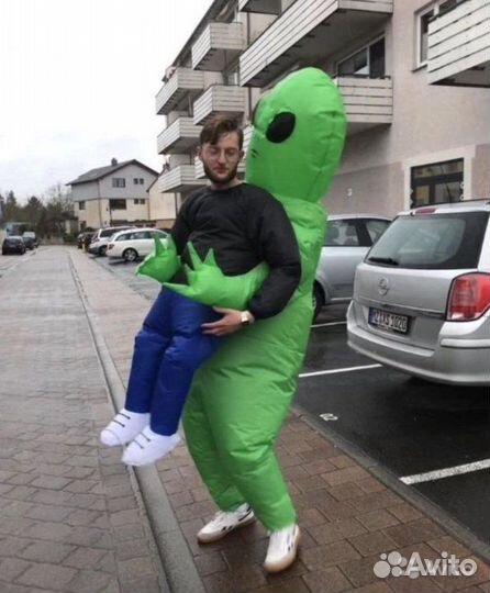 Надувной костюм инопланетянина пришельца