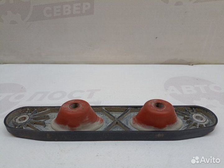 Кронштейн глушителя Volkswagen Jetta A6 cfna 2014