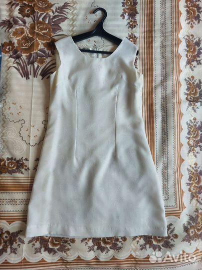 Костюм женский