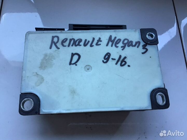 Renault Megane 3 блок управления AIR BAG