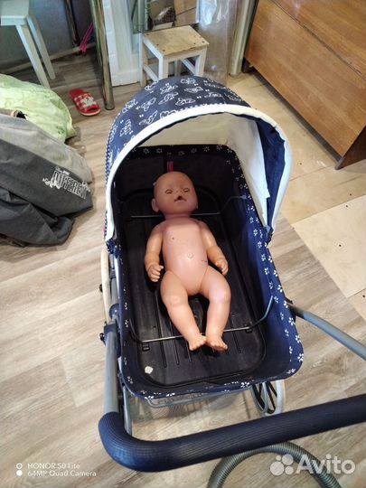 Коляска для кукол