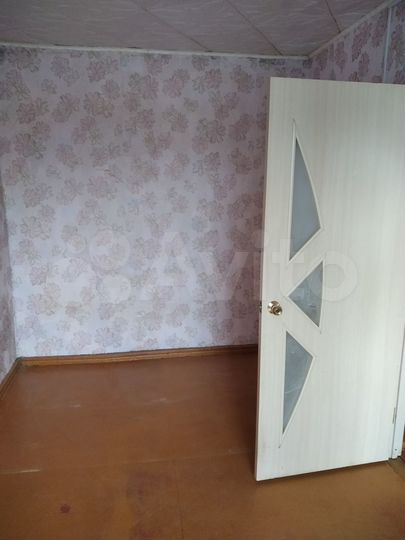 2-к. квартира, 43 м², 3/3 эт.