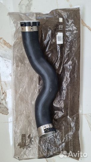 Esen SKV24SKV574. Патрубок интеркулера