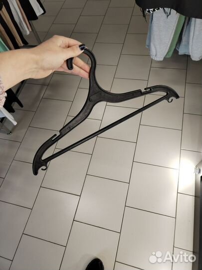 Вешалки плечики