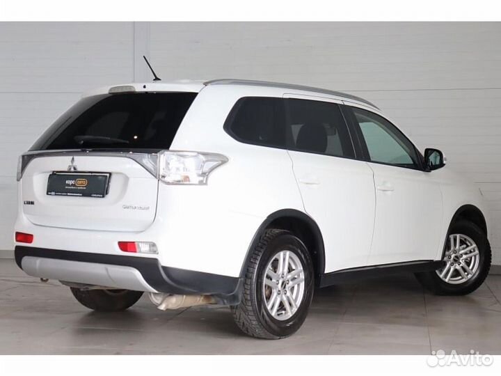 Mitsubishi Outlander 2.4 CVT, 2014, 168 617 км
