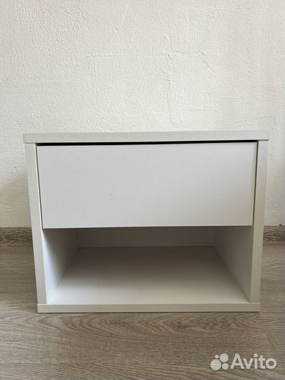 Тумба прикроватная навесная