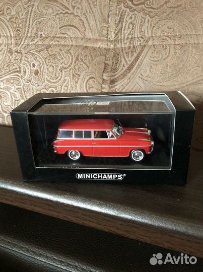 Borgward Isabella 1958 Minichamps