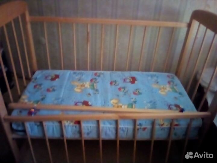 Кроватка качалка