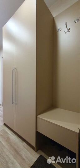 Подвесная тумба под тв