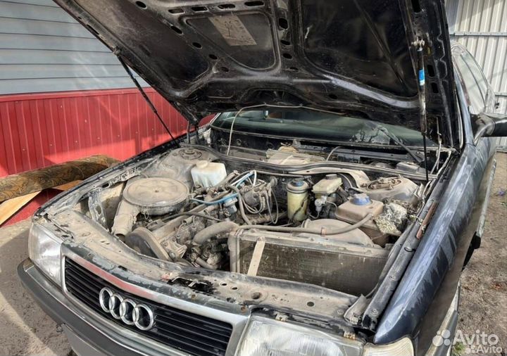 Audi 100 c3