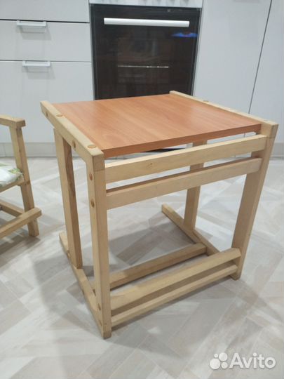 Детский стульчик со столиком, горшок, качалка