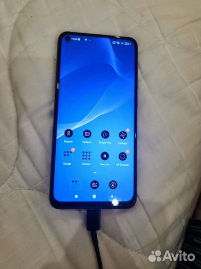 Телефон Redmi note 9