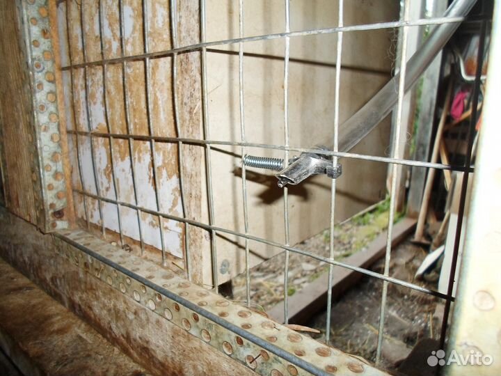 Поилки ниппельные для кроликов, птиц