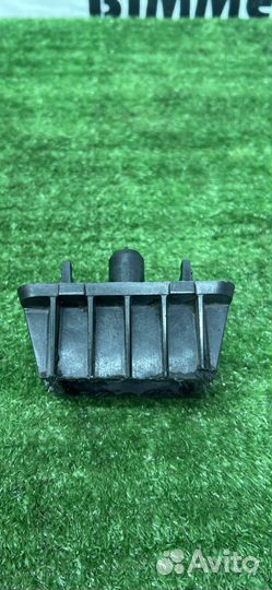 Опора под домкрат (поддомкратная подушка) BMW i3