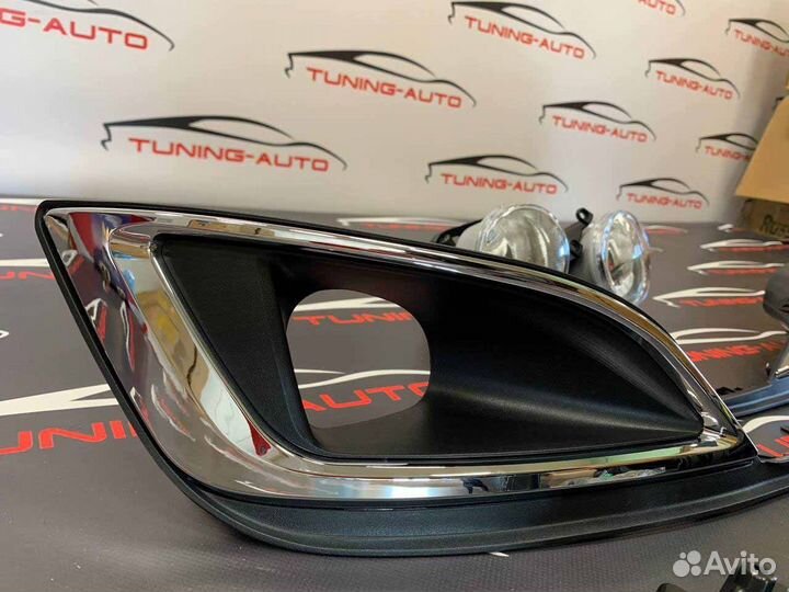 Противотуманные фары Toyota Noah (R80 ) H0740