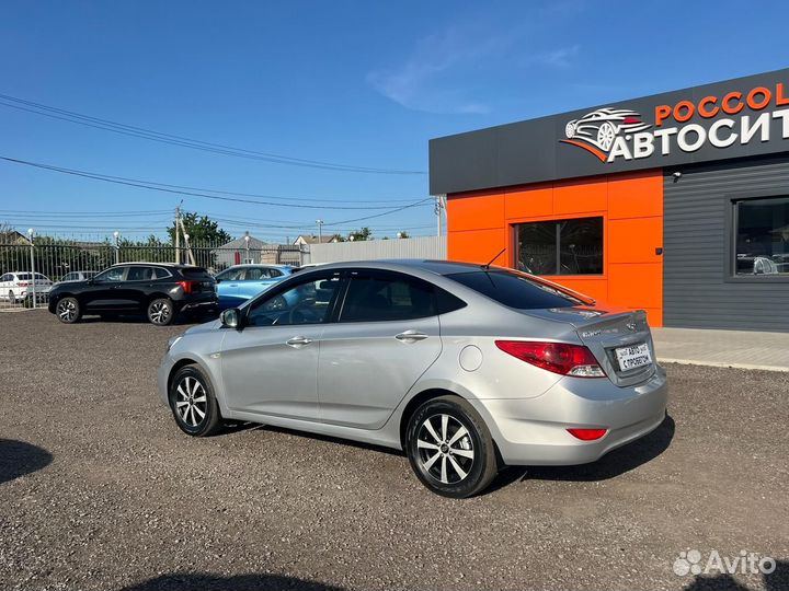 Hyundai Solaris 1.4 МТ, 2012, 123 300 км